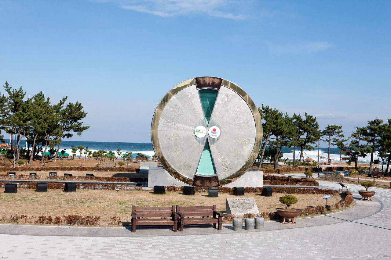 Jeongdongjin Sandglass Park
