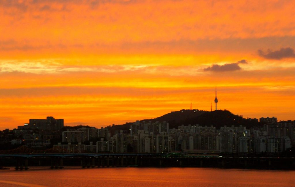 summer in seoul | sunset over namsan