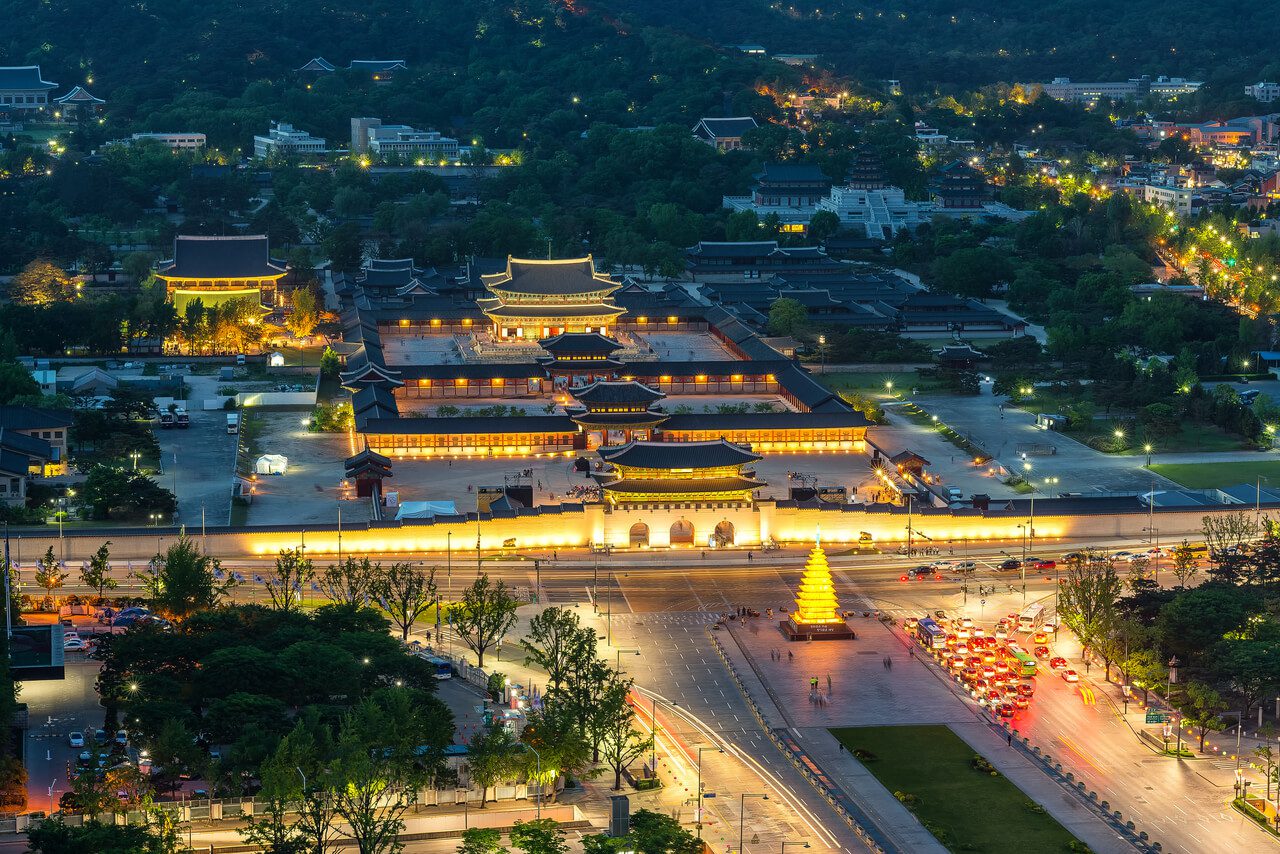 korea in november | gyeongbokgung palace