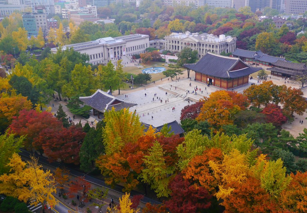 deoksugung palace during autumn in seoul