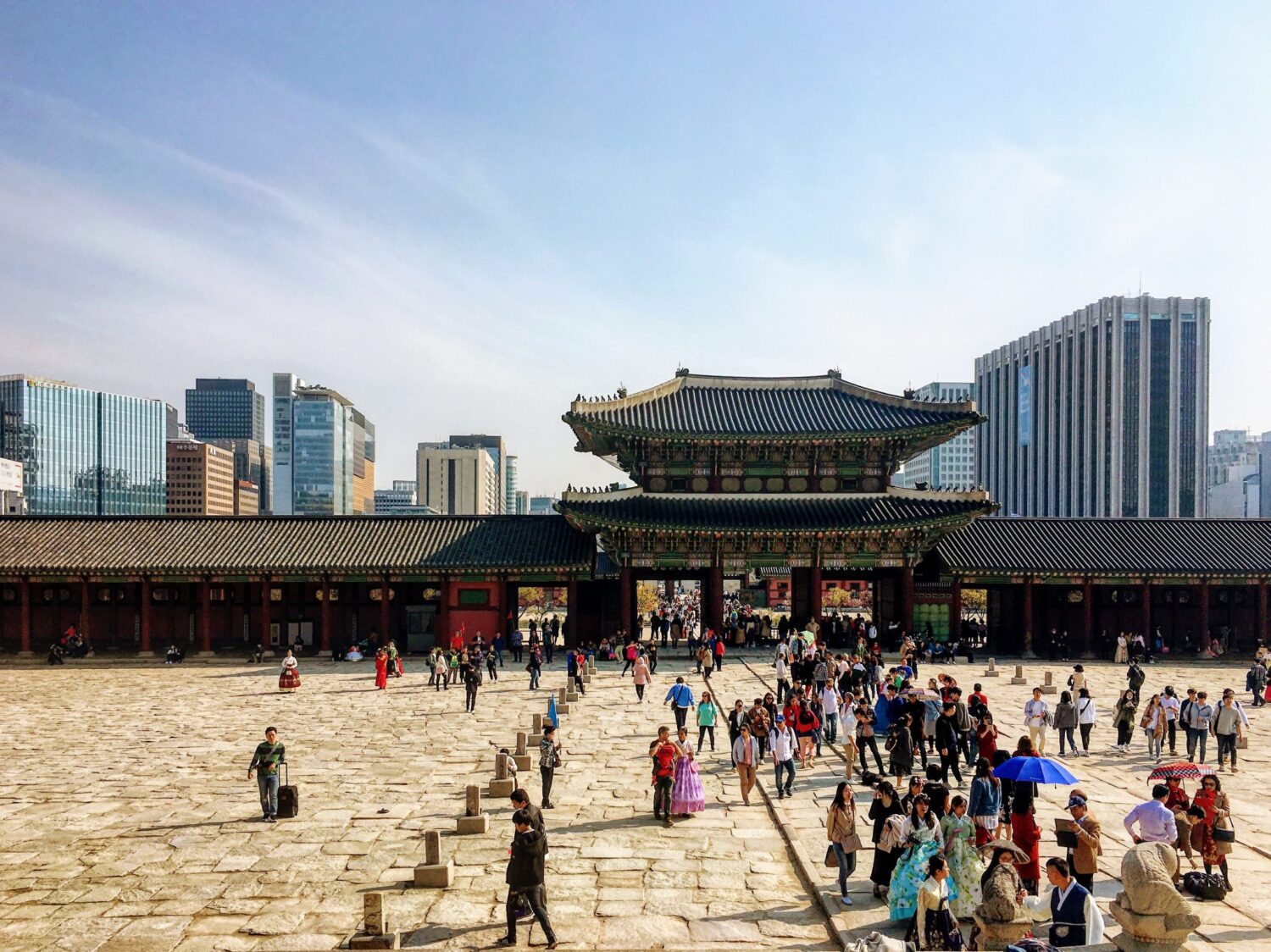 hanbok rental in seoul | gyeongbokgung palace