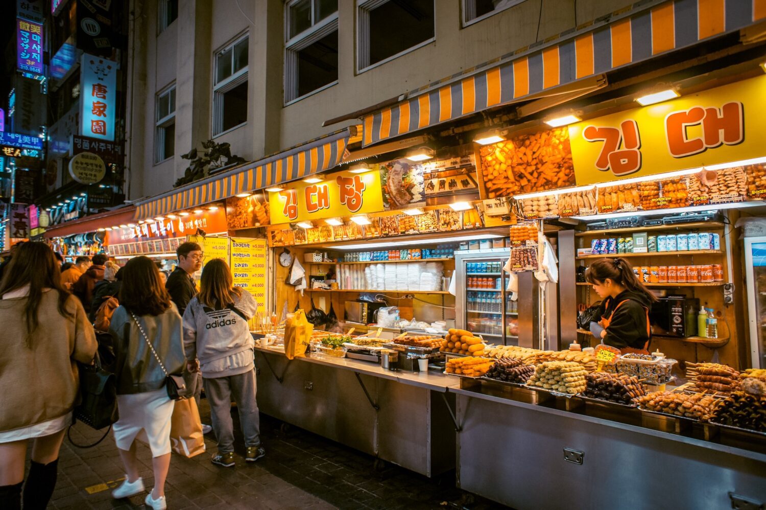 where to stay in myeongdong | street food