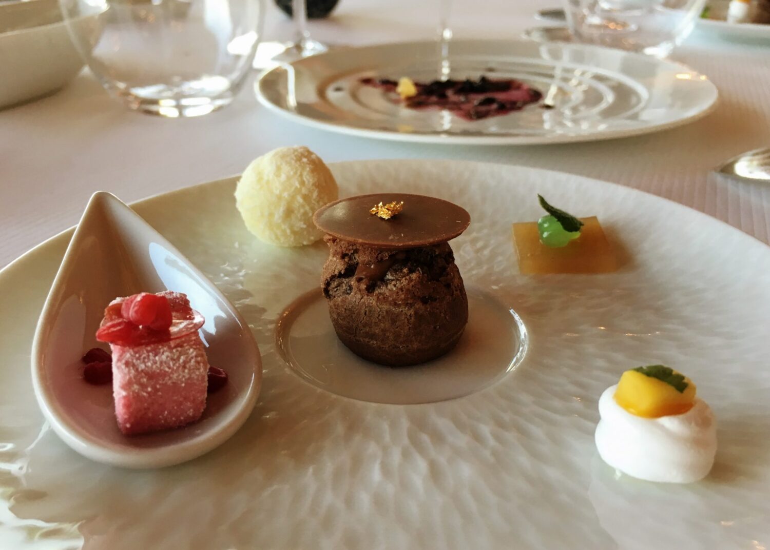 petit fours at pierre gagnaire in lotte seoul executive tower hotel in myeongdone