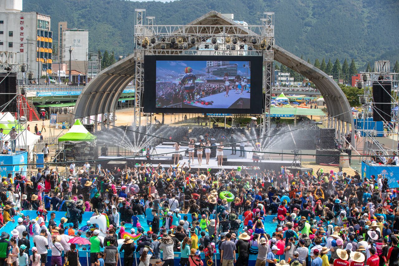 Korea in August | Jeongnamjin Jangheung Water Festival