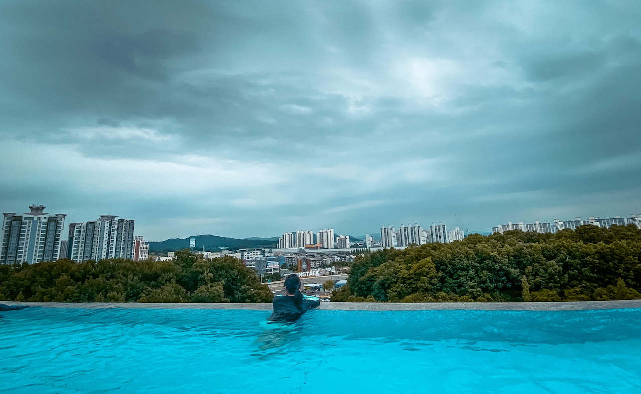 summer in korea | swimming pools