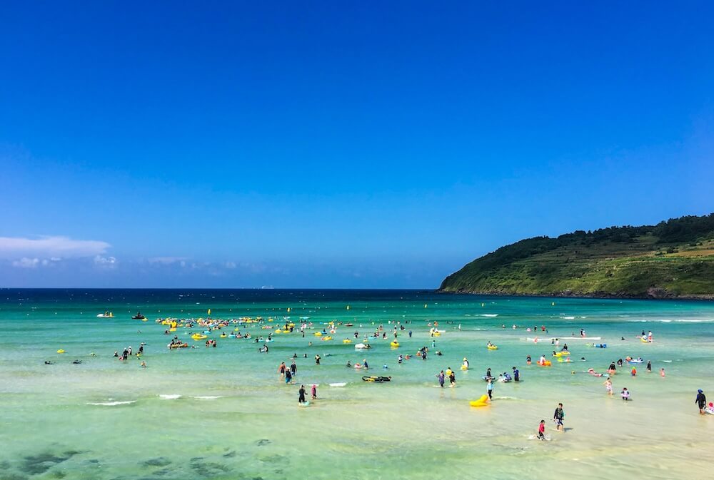 hamdeok beach on jeju island