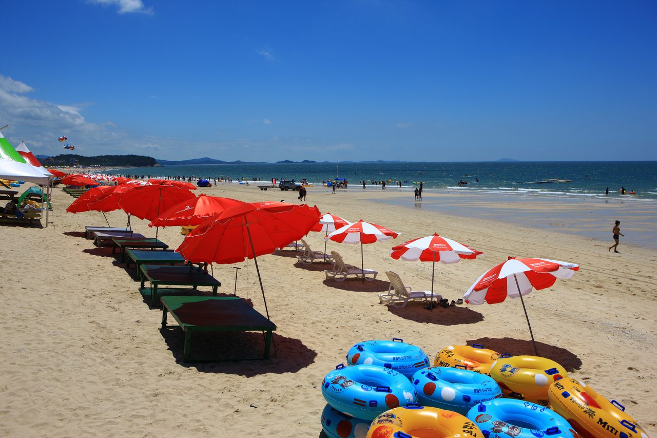 beaches in korea | daecheon beach