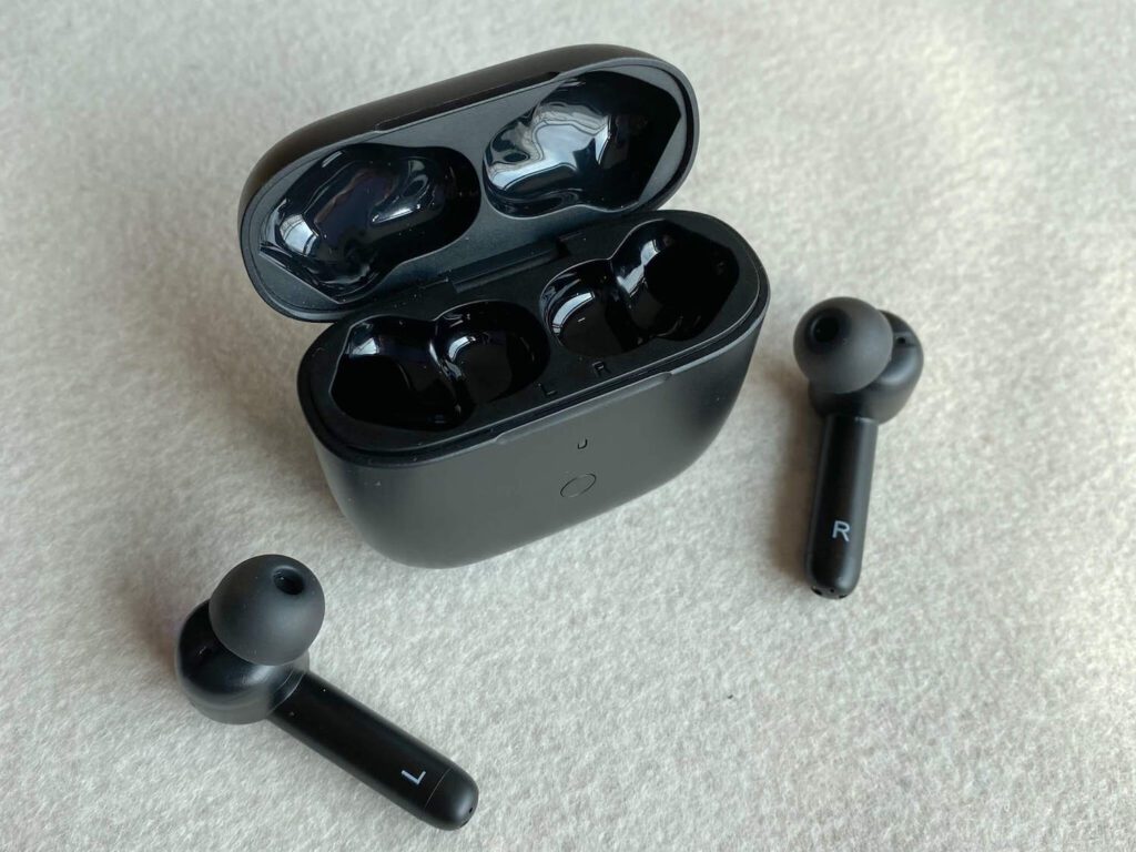 xFyro ANC Pro wireless earbuds