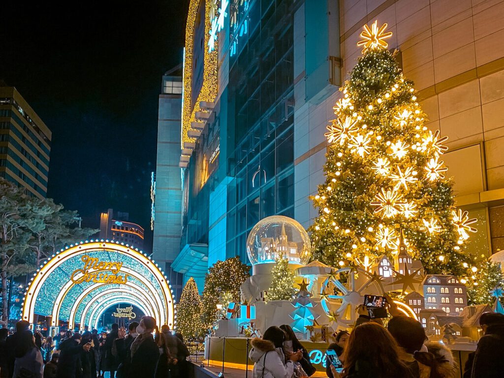 korea in december | myeongdong at christmas