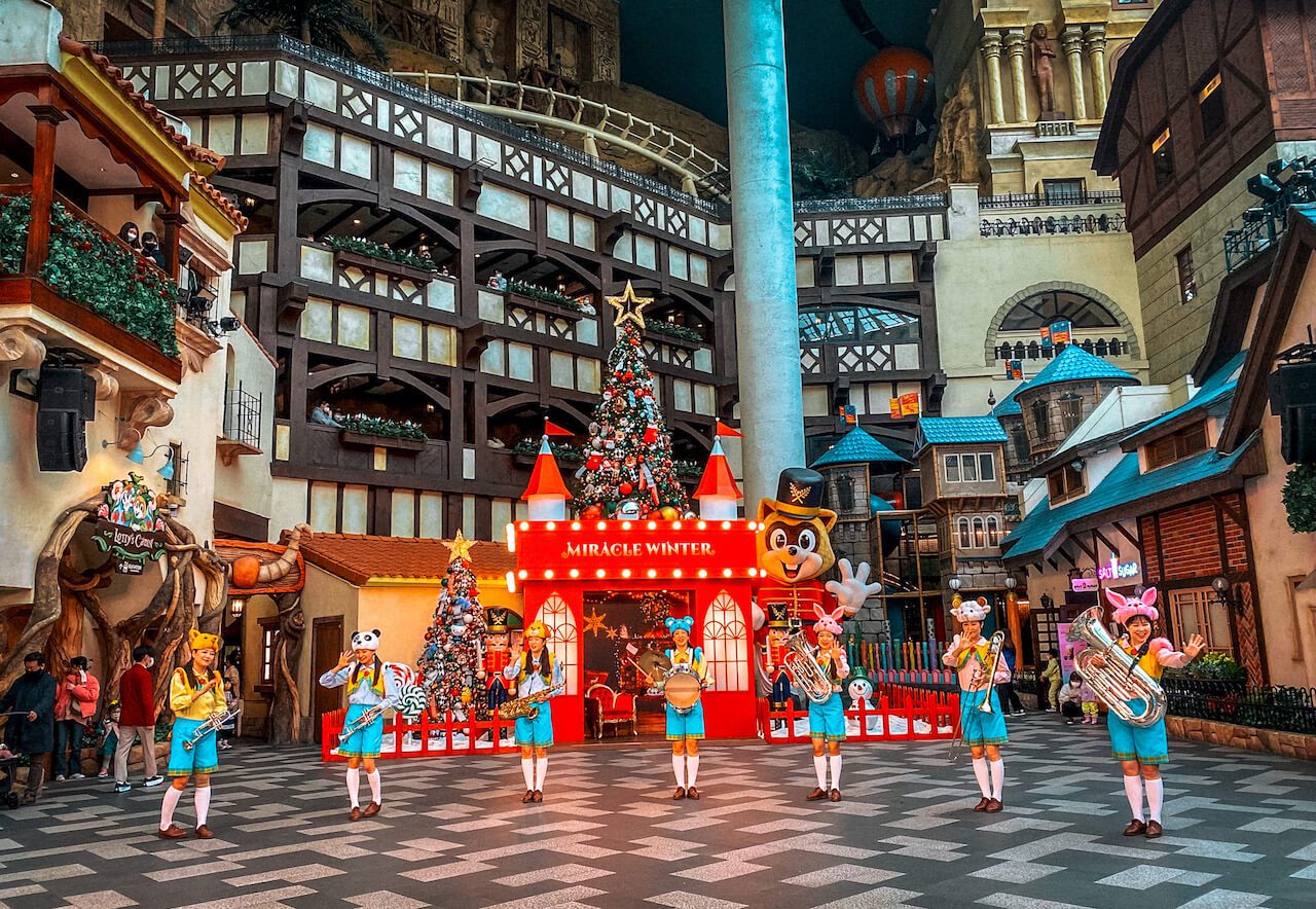 christmas in seoul | lotte world miracle winter