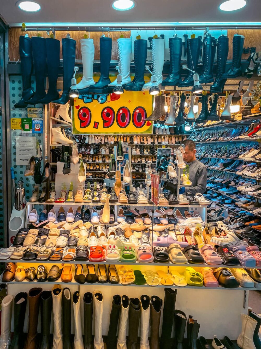 budget shopping in seoul | gangnam station underground mall