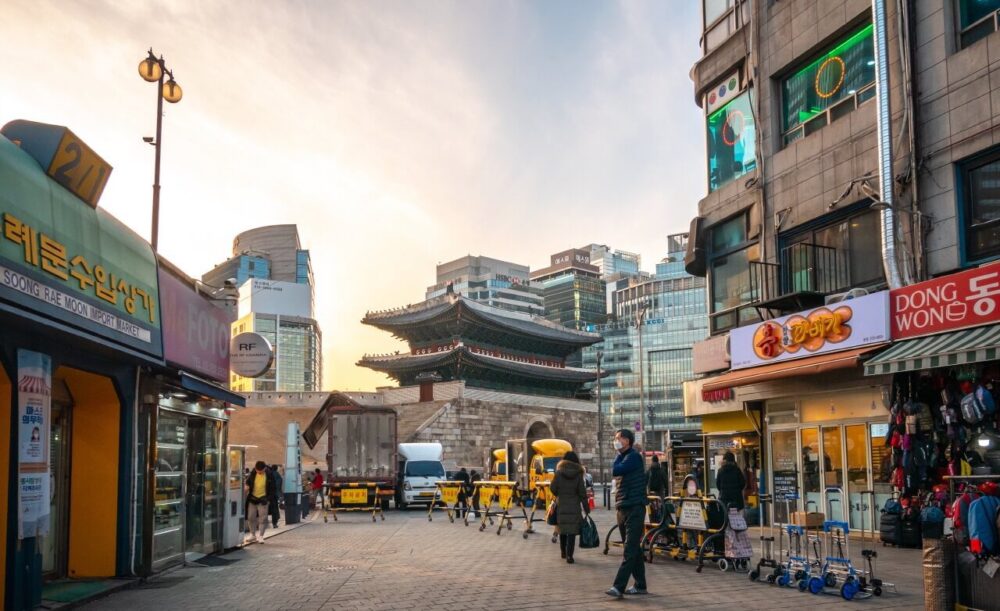 budget shopping in seoul | namdaemun market
