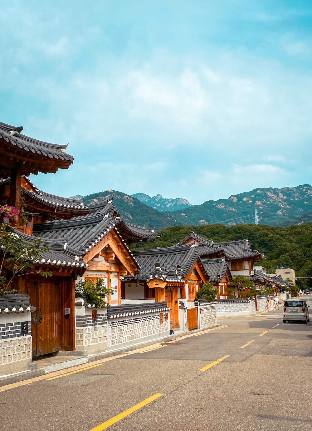 eunpyeong hanok village near bukhansan mountain