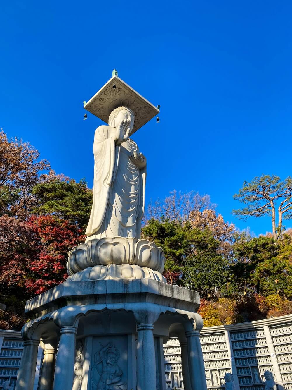 matreiya at bongeunsa temple