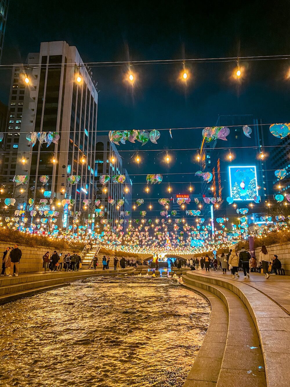 Seoul Lantern Festival at Cheonggyecheon Stream