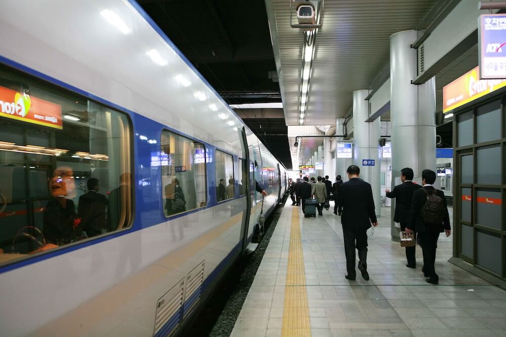 korea in october | seoul to busan ktx train