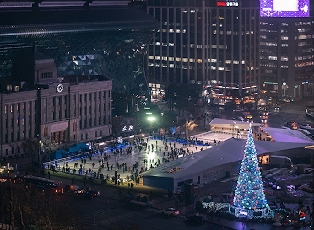 christmas in seoul | seoul plaza ice rink