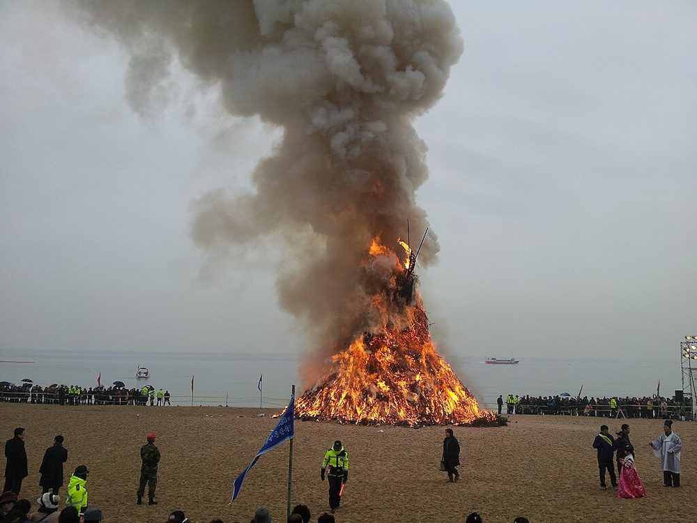 daeboreum | busan haeundae beach