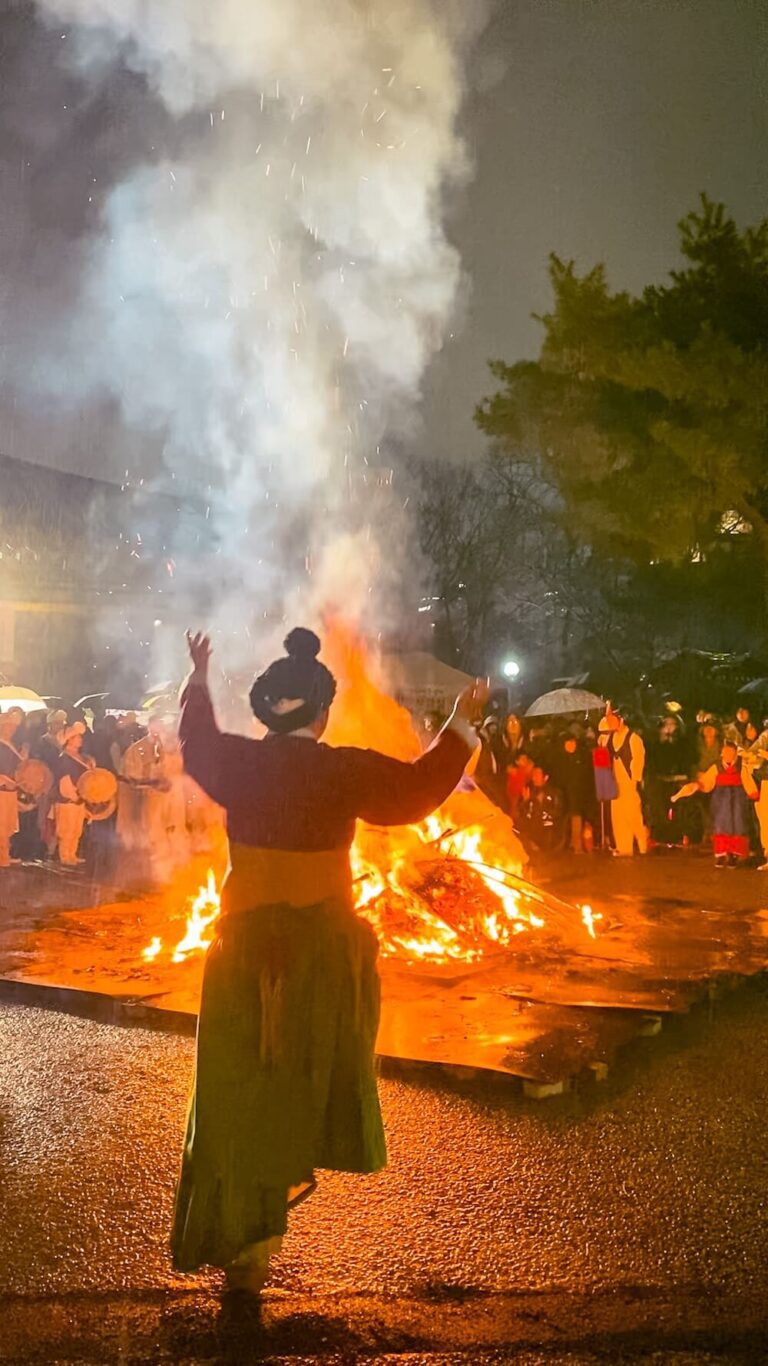burning of the moon house at daeboreum in seoul