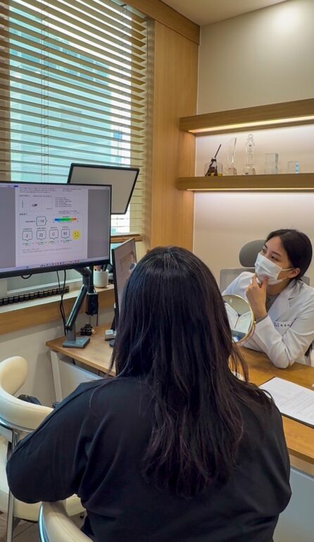 ear seeding in seoul at Ri& Clinic in Myeongdong